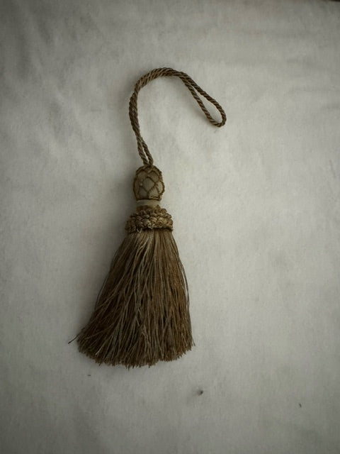The Lyon - Moss Dumo Key Tassel- 5 Inches Key Tassel, 6 Inches Cord.