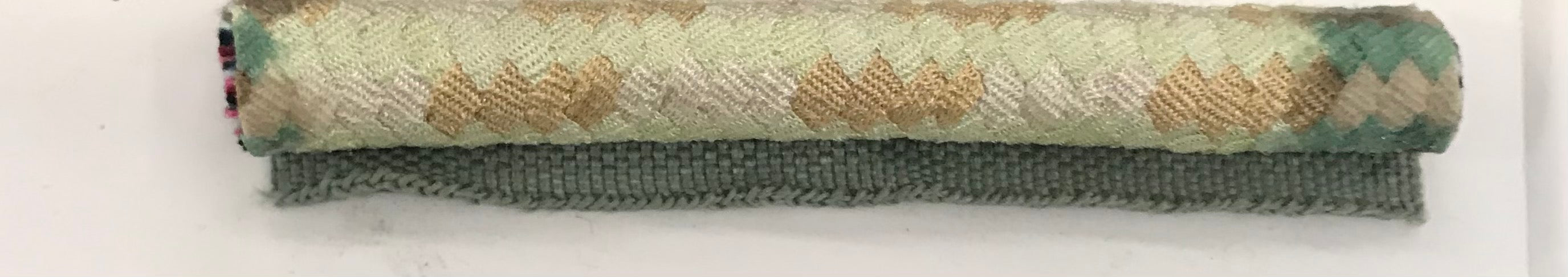 The Americana-A 3/8 CORD WITH LIP